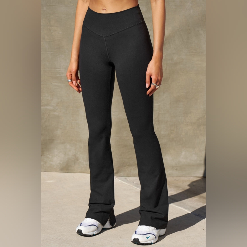 Joah Brown Second Skin Bootcut Leggins Xs/s Onyx Only Worn Few Times